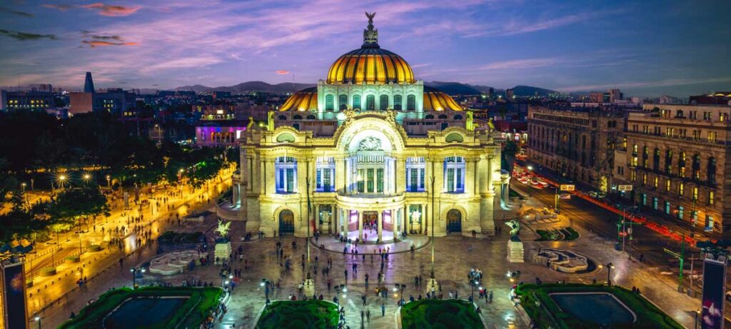 Experience The Vibrant Culture Of Mexico City 