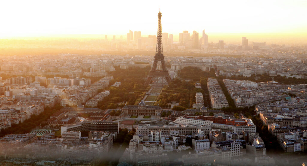 Explore The Enchanting City Of Paris 